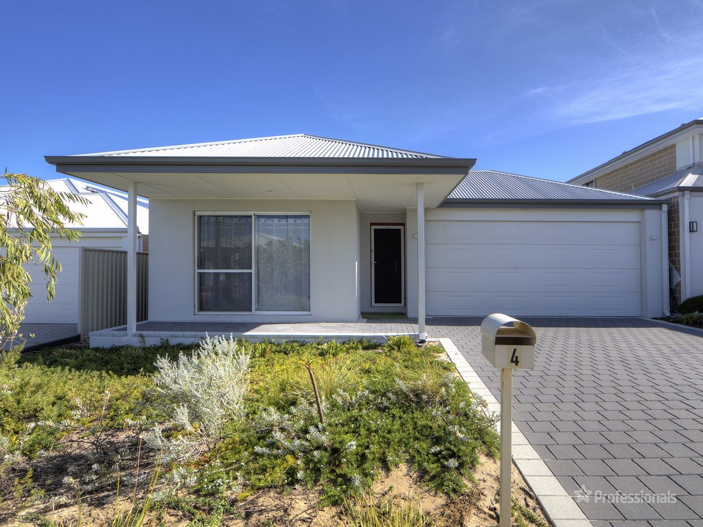 4 Mackerel Circuit, Alkimos WA 6038, Image 0