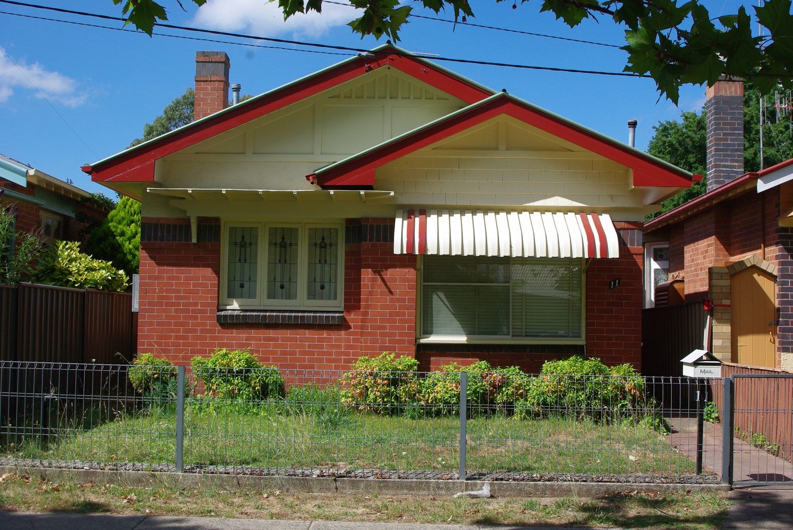 11 Lithgow Street, Goulburn Property History & Address Research Domain