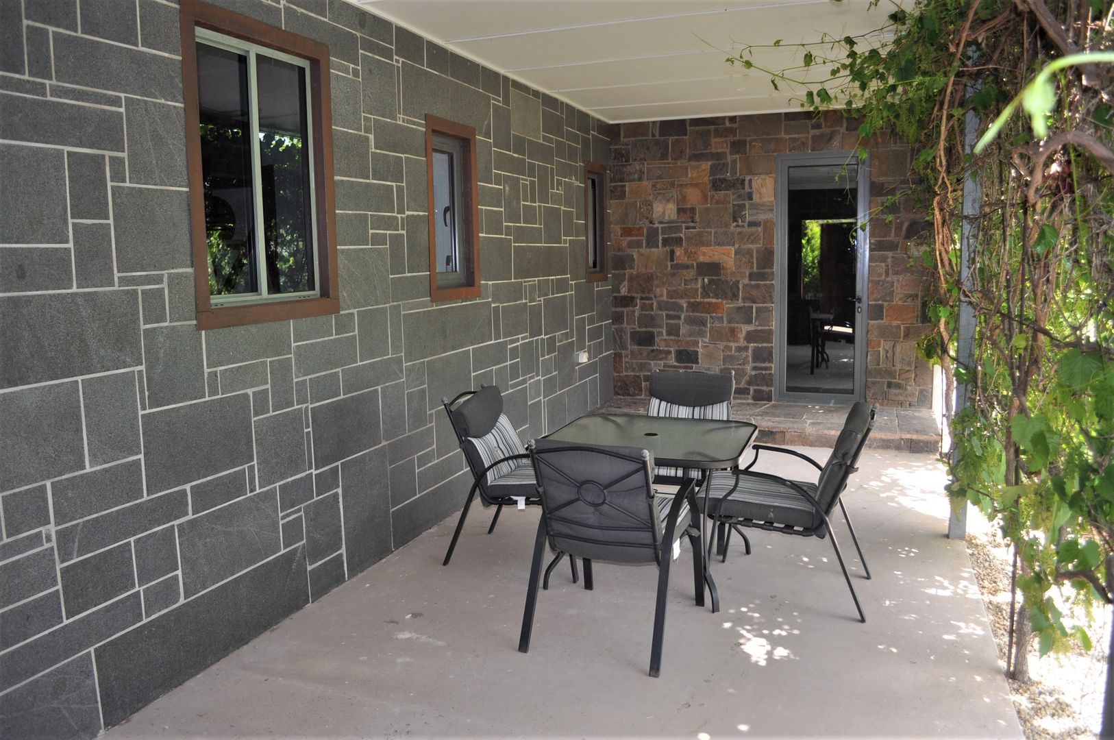 5 Old Howes Creek Road, Mansfield VIC 3722, Image 1