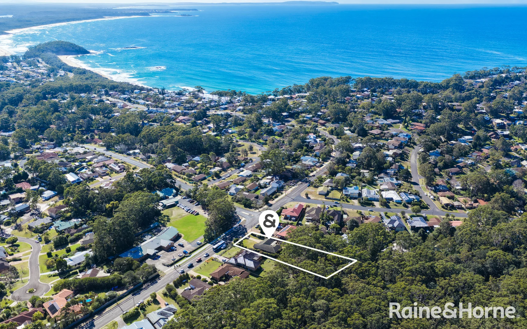 Additional image 25 of 194 Matron Porter Drive, Mollymook Beach NSW 2539