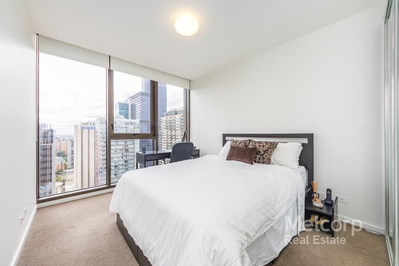 2405/318 Russell Street, Melbourne VIC 3000, Image 1