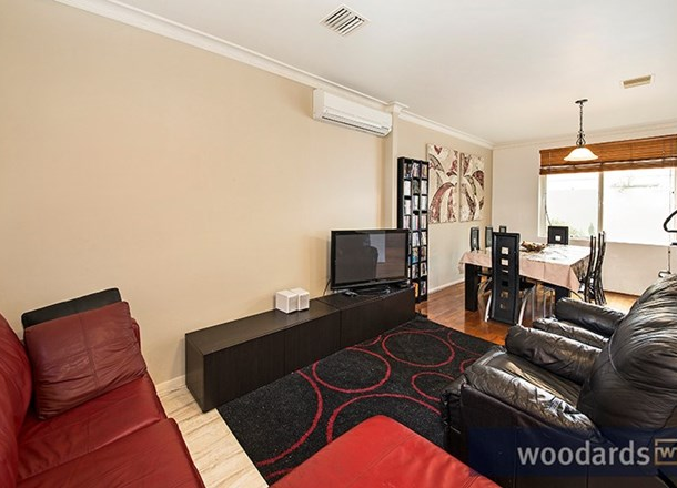 1/8 Derby Crescent, Caulfield East VIC 3145