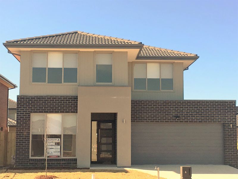 4 bedrooms House in 6 Benaud Way POINT COOK VIC, 3030