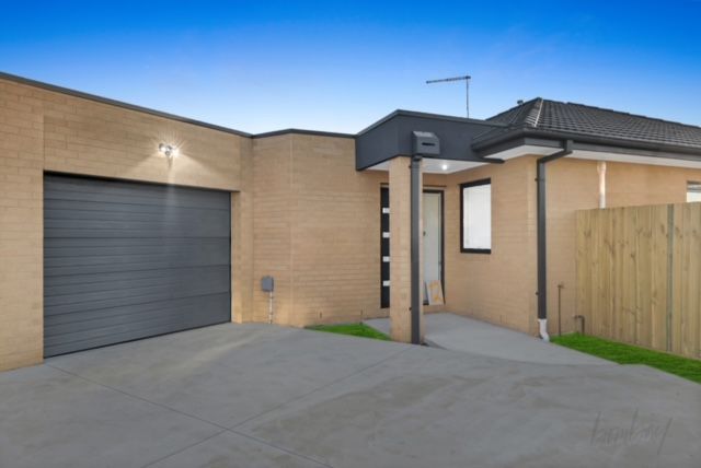 9/61 Black Braes Boulevard, Mernda VIC 3754, Image 0