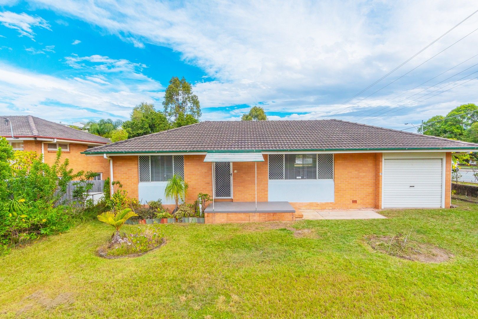 2 bedrooms House in 19 Mcnaughton Street REDCLIFFE QLD, 4020