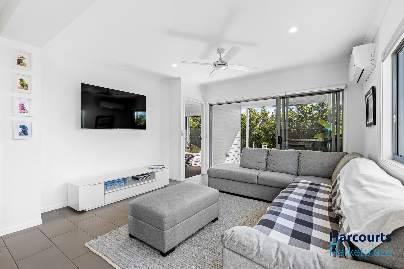 18/84 Finnegan Circuit, Oxley QLD 4075, Image 1