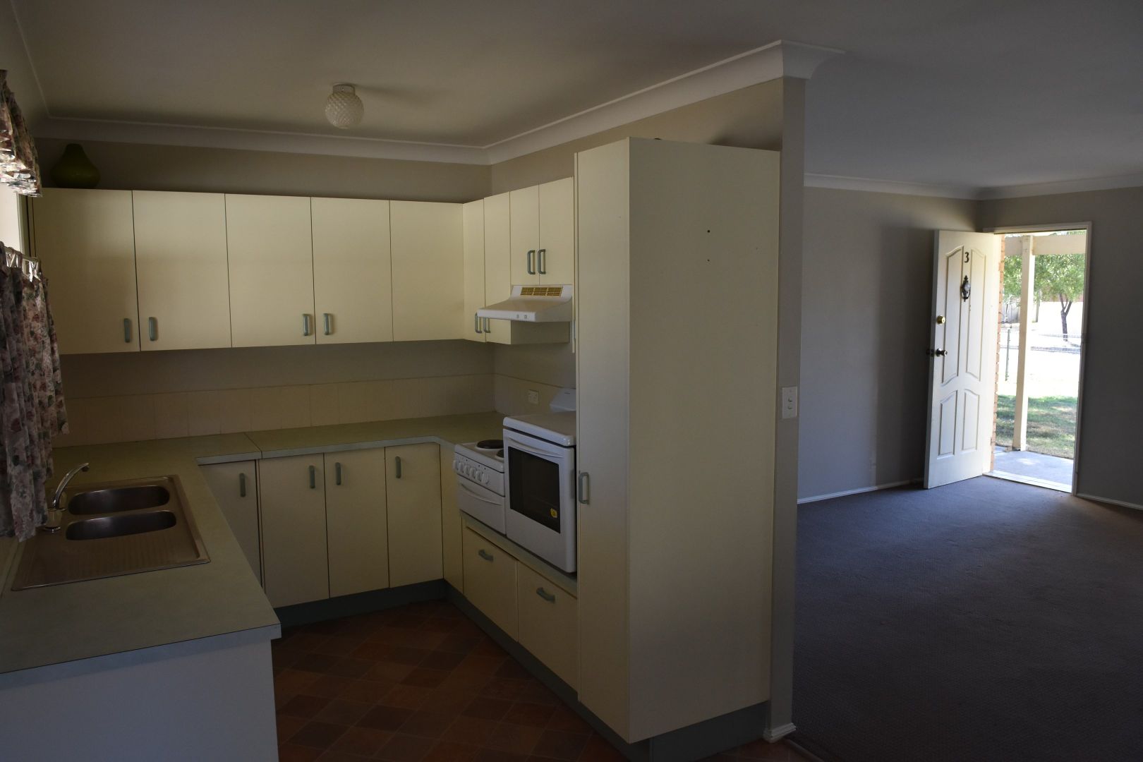 3. Stinson Street, Blayney NSW 2799, Image 2