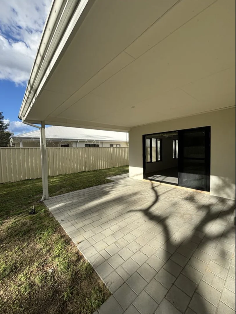 Additional image 2 of 4/102 Astley Street, Gosnells WA 6110