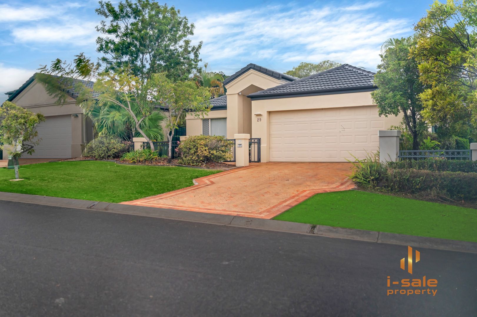 29 Abby Cresent, Ashmore QLD 4214, Image 1