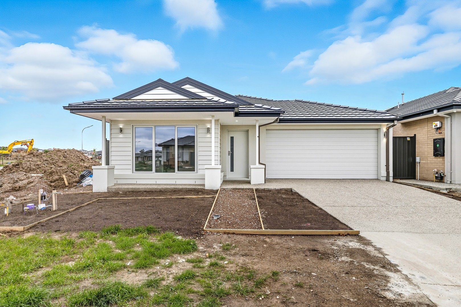 4 bedrooms House in 25 Paradise Circuit CLYDE NORTH VIC, 3978