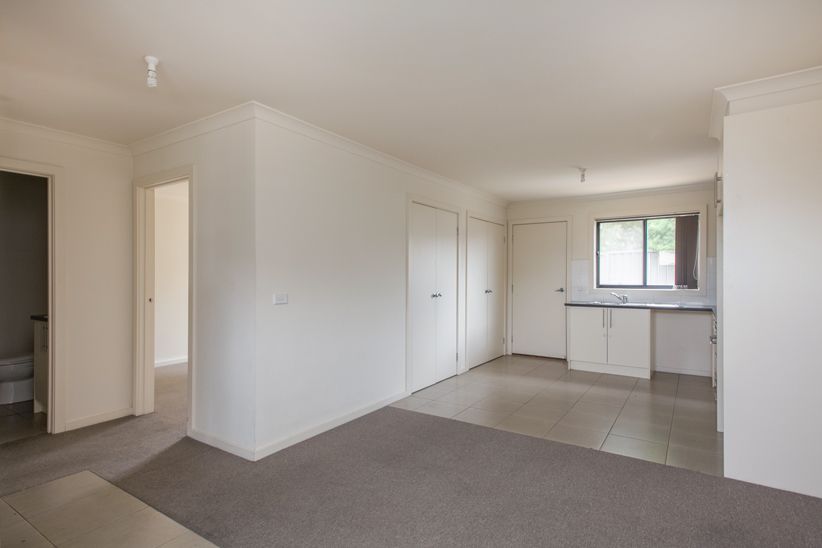 50/12 Kirkland Court, Epping VIC 3076, Image 2