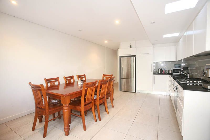 3 bedrooms Terrace in 30 Liverpool St PADDINGTON NSW, 2021