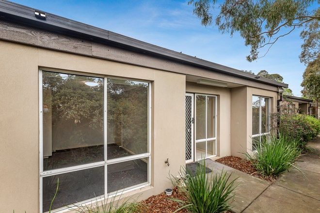 8 3 Bedroom Apartments For Rent In Chirnside Park Vic 3116 Domain