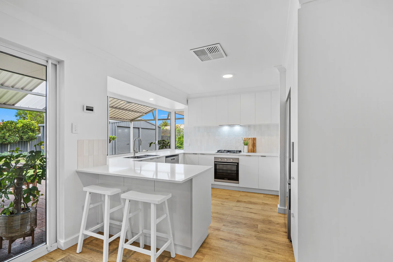 Additional image 14 of 8 Quamby Court, Silver Sands WA 6210