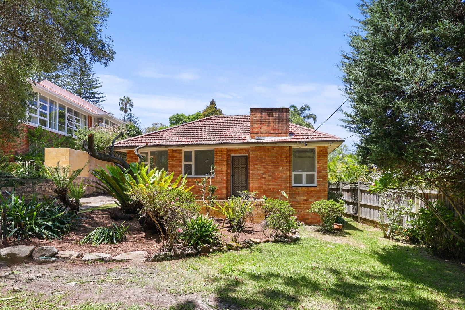 3 bedrooms House in 120 Barrenjoey Road MONA VALE NSW, 2103