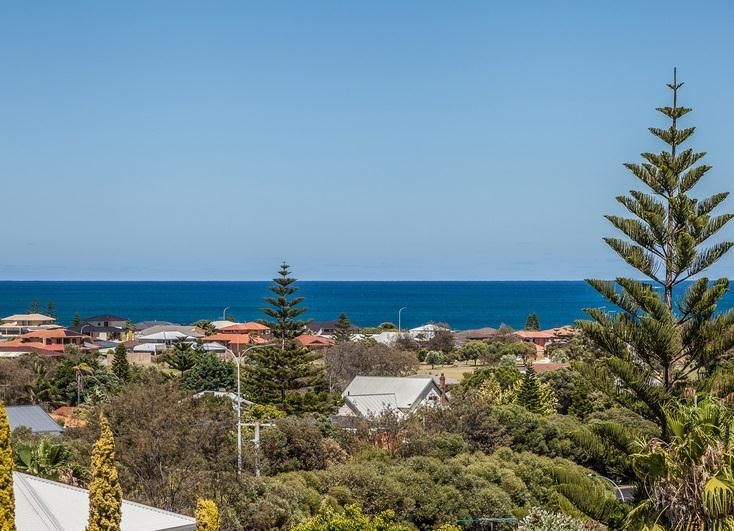 14A Galley Place, Ocean Reef WA 6027, Image 2
