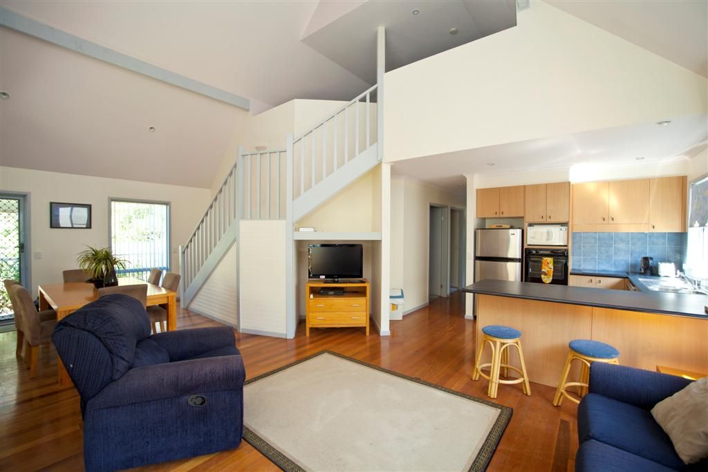 1/66 Belbourie Crescent, BOOMERANG BEACH NSW 2428, Image 1