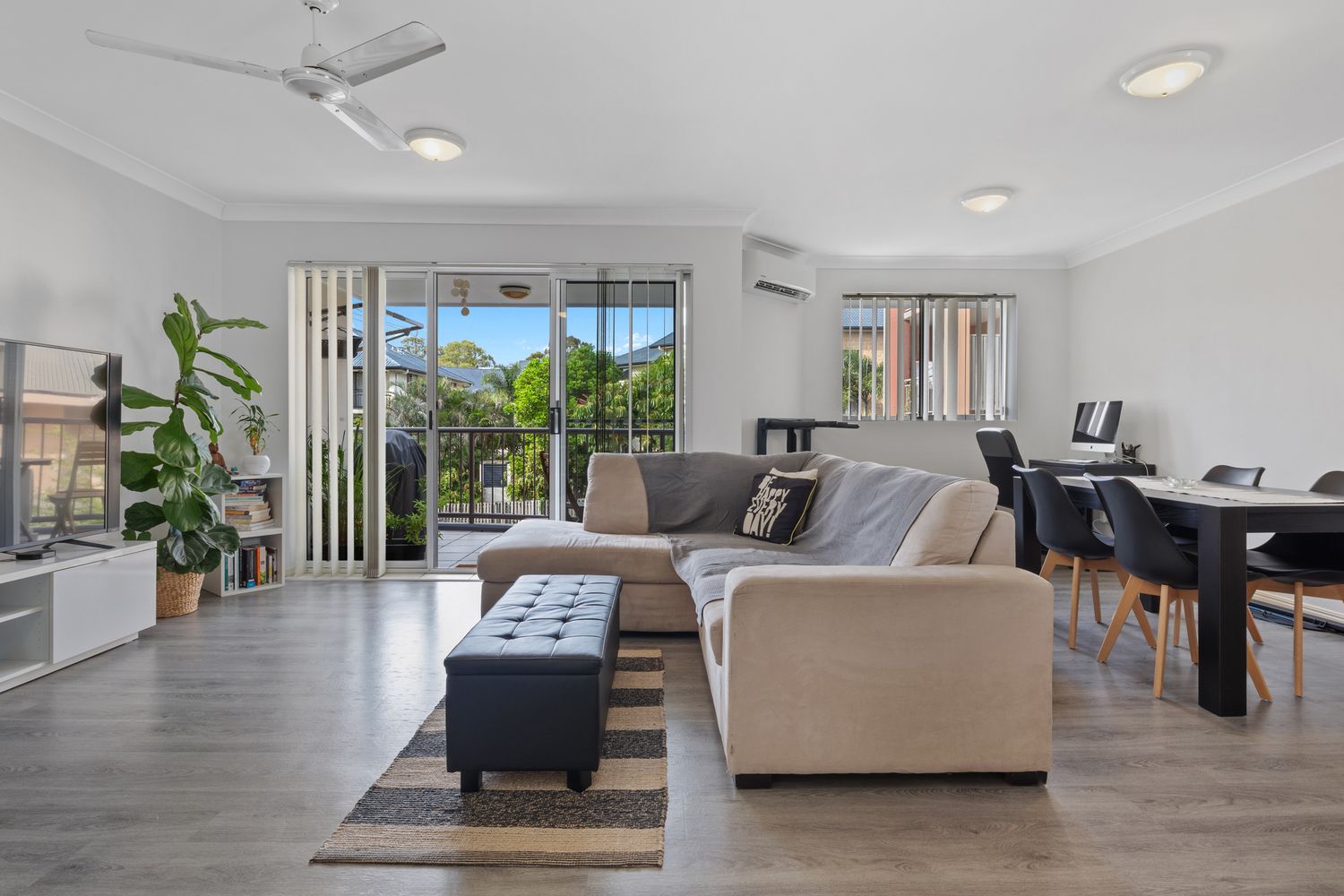 2 bedrooms Apartment / Unit / Flat in 17/132 High Street SOUTHPORT QLD, 4215