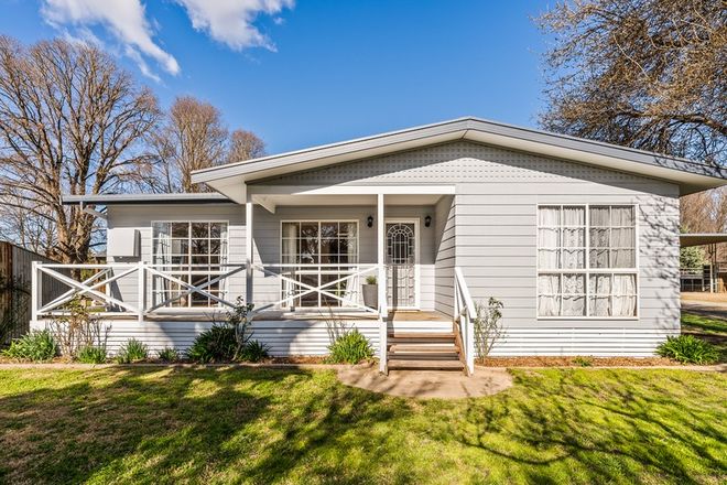 Picture of 1 Cullavin St, GUNNING NSW 2581