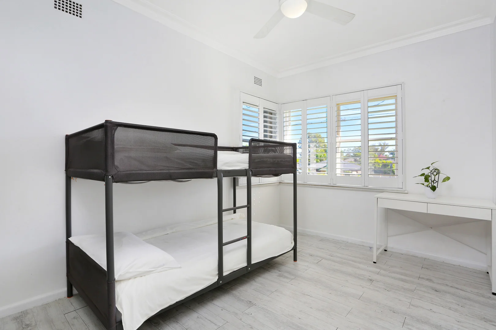 Additional image 8 of 99 Fitzwilliam Road, Toongabbie NSW 2146