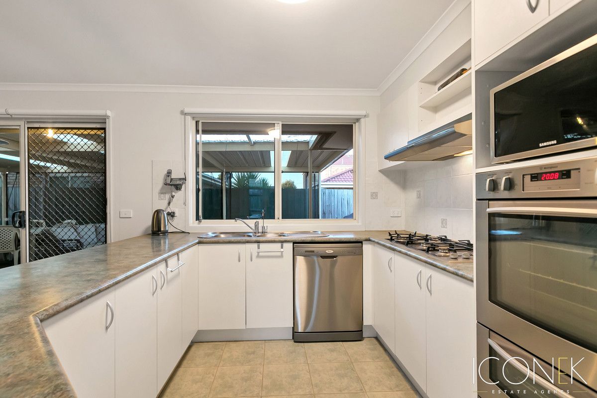 23 Calendula Circuit, Epping VIC 3076, Image 2