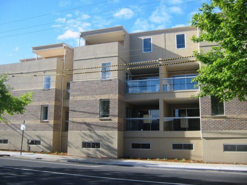 2 bedrooms Apartment / Unit / Flat in 6/82-86 Atherton Road OAKLEIGH VIC, 3166