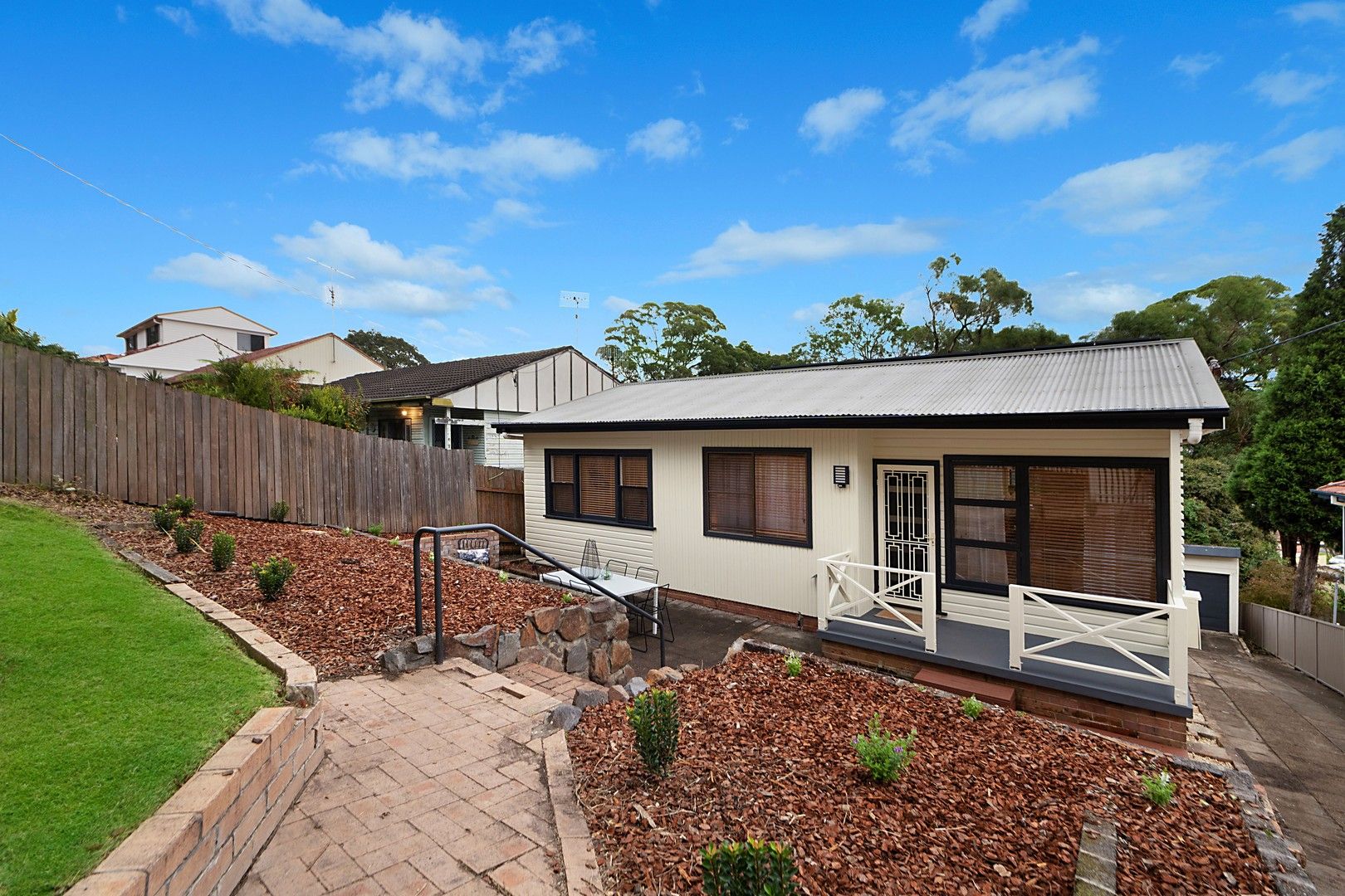 20 Deborah Street, Kotara South NSW 2289, Image 0