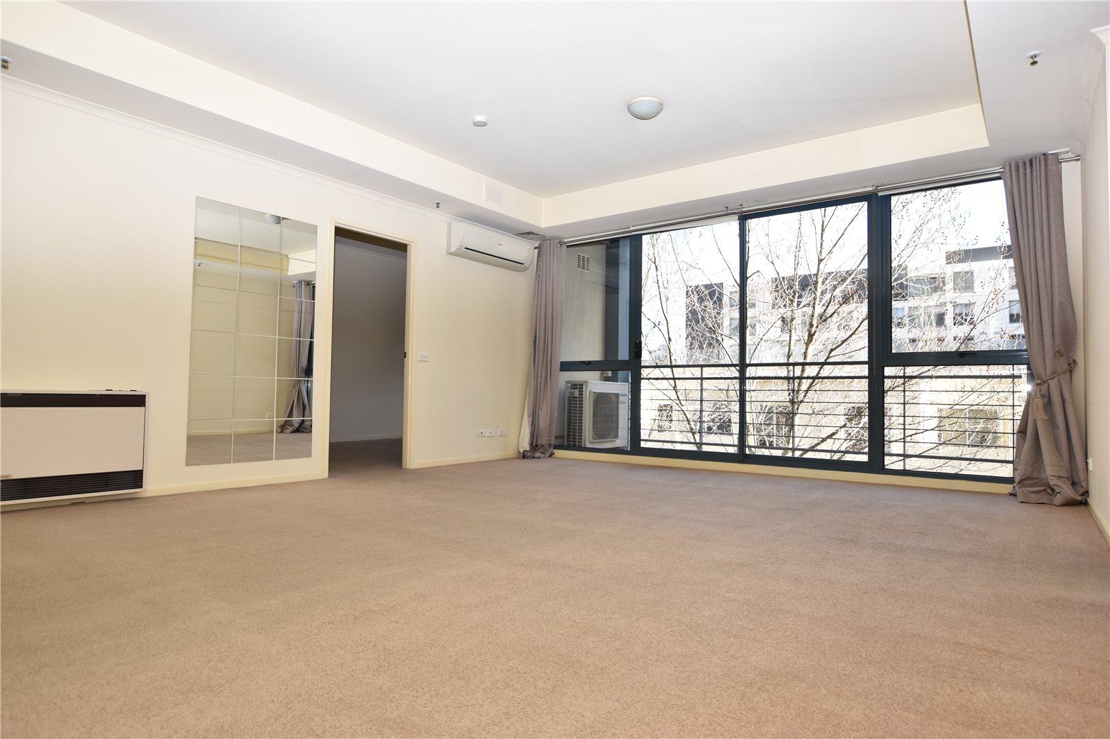2 bedrooms Apartment / Unit / Flat in 27/33 Jeffcott Street WEST MELBOURNE VIC, 3003