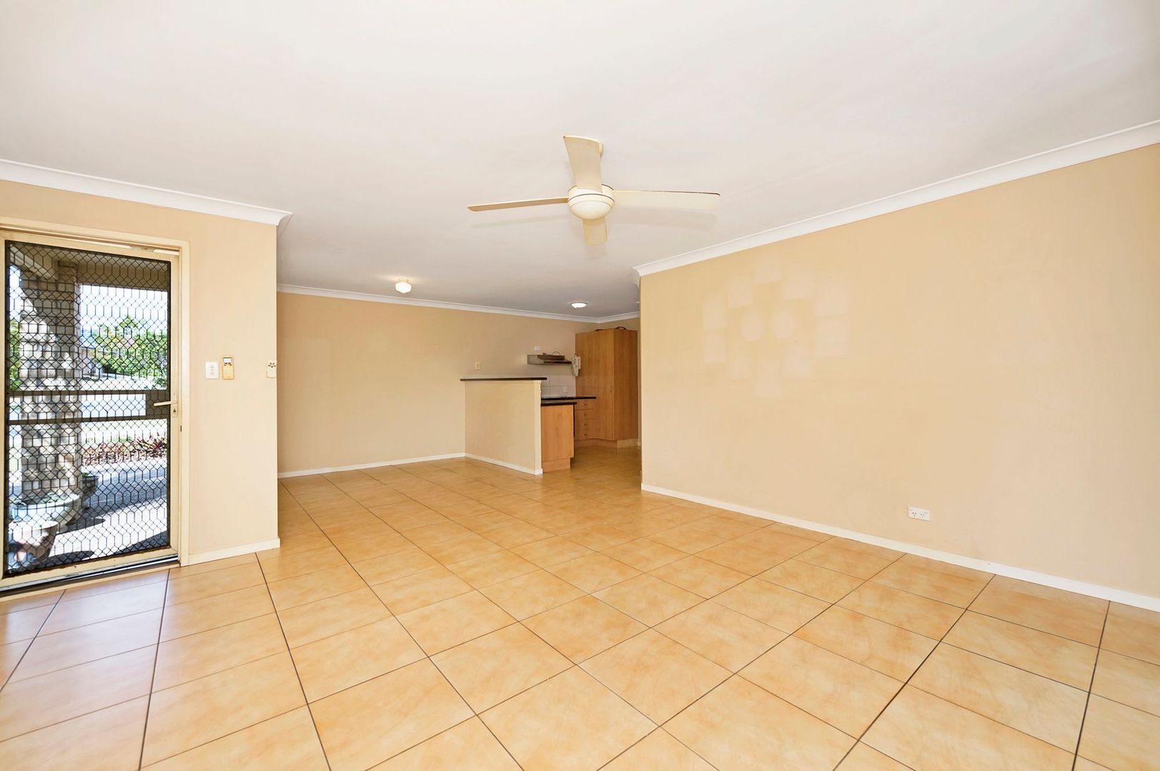 1/23 Goldcrest Drive, Upper Coomera QLD 4209, Image 2