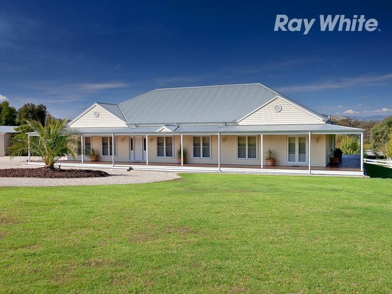 62 Michelle Drive, KIEWA VIC 3691, Image 0