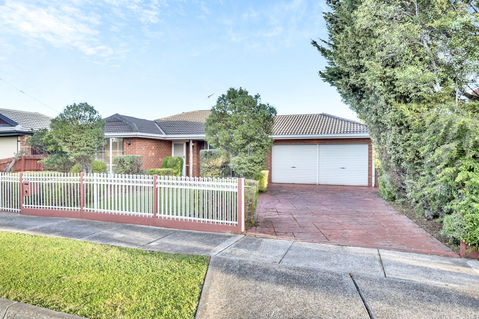 3 bedrooms House in 57 Banbury Crescent CRAIGIEBURN VIC, 3064