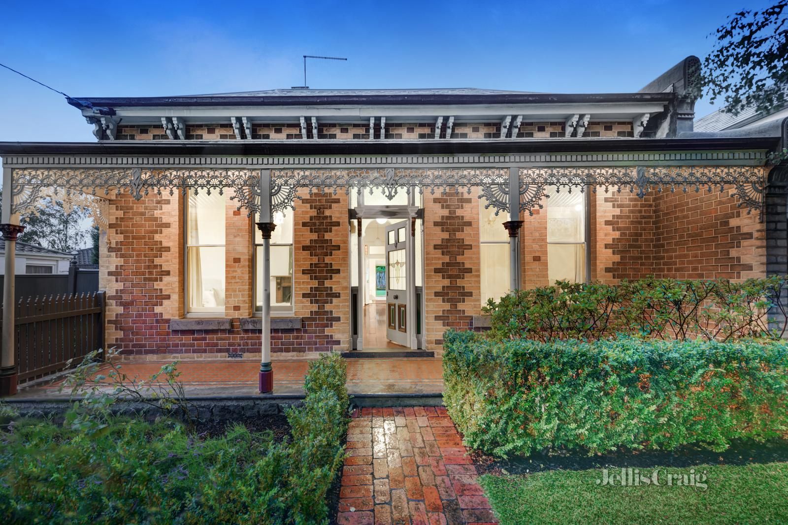 63 Liddiard Street, Hawthorn VIC 3122, Image 2