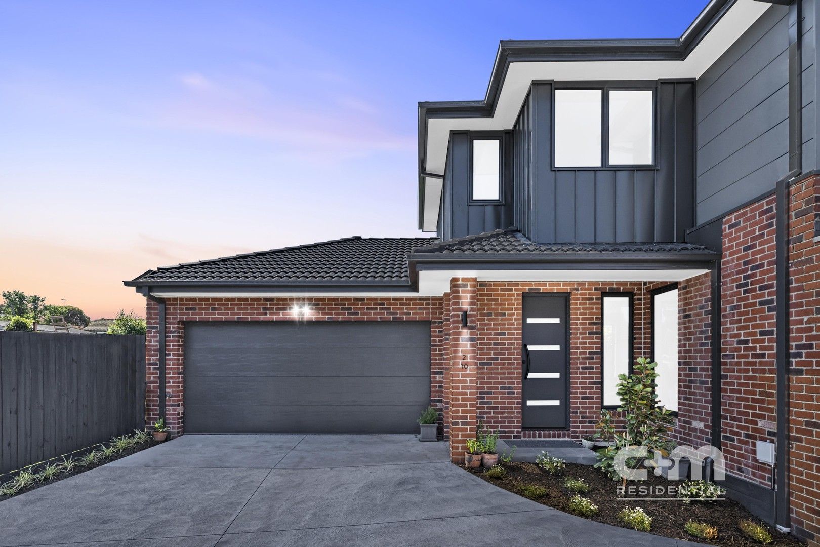 3 bedrooms Townhouse in 2/10 Daley Street GLENROY VIC, 3046