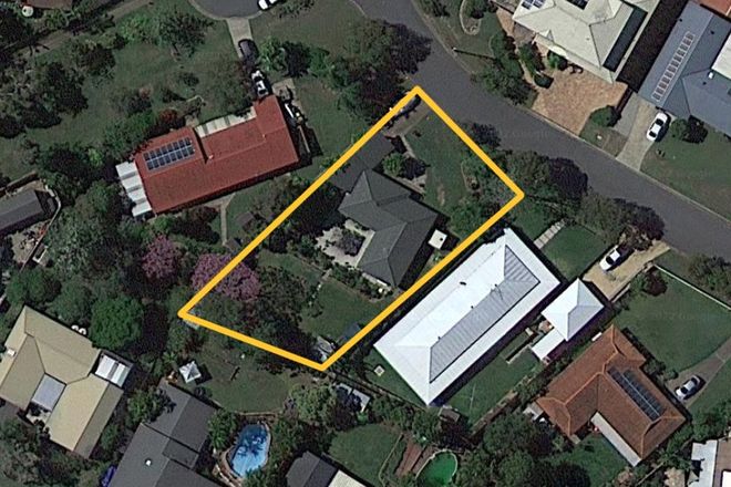 Picture of 32 Champagne Street, PETRIE QLD 4502