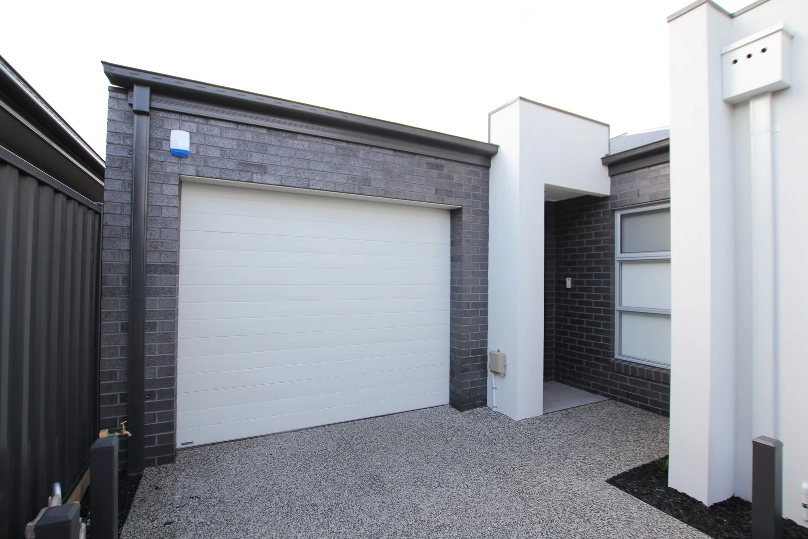 3/52 Cyclamen Avenue, Altona North VIC 3025