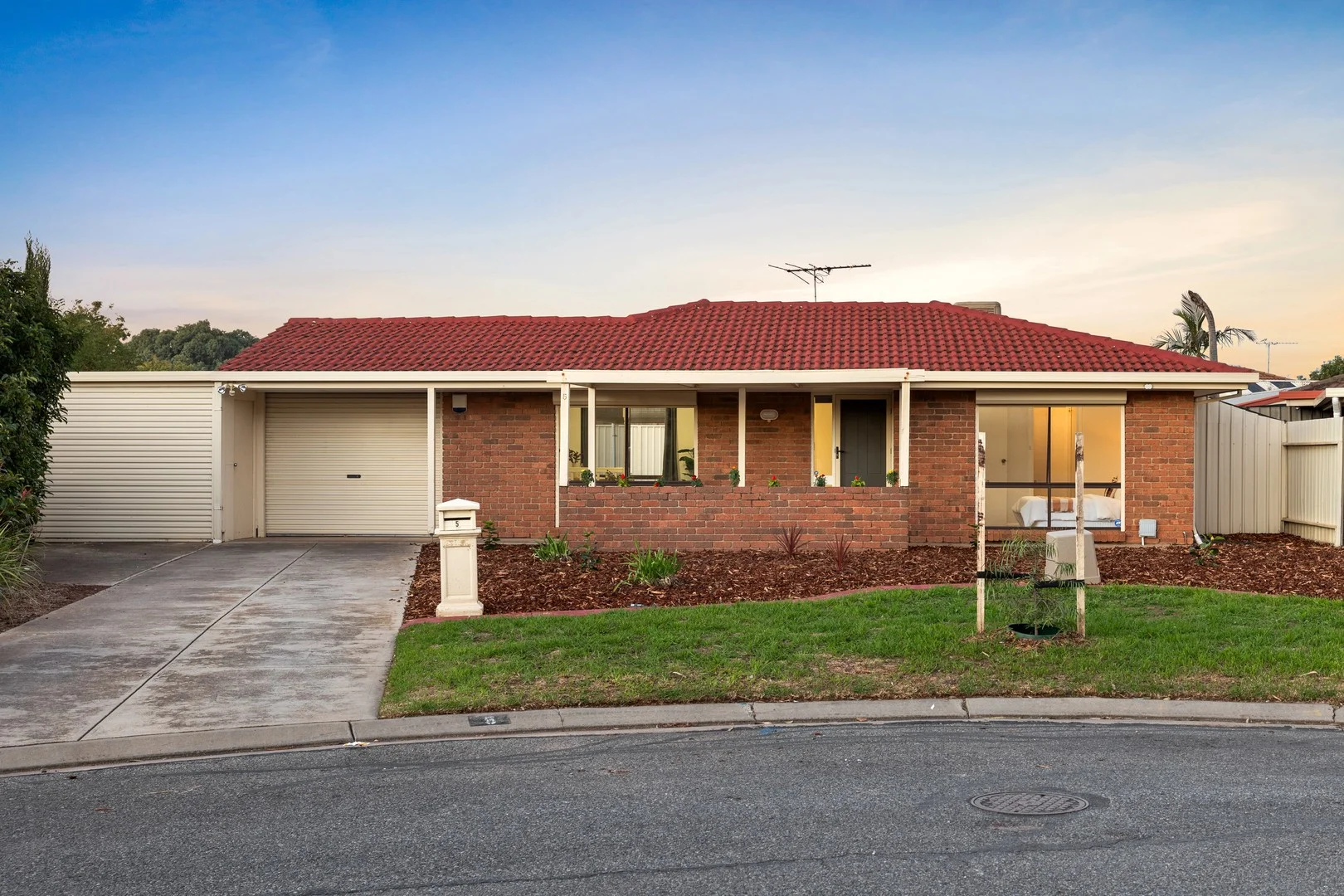 Primary image of 5 Border Court, Paralowie SA 5108