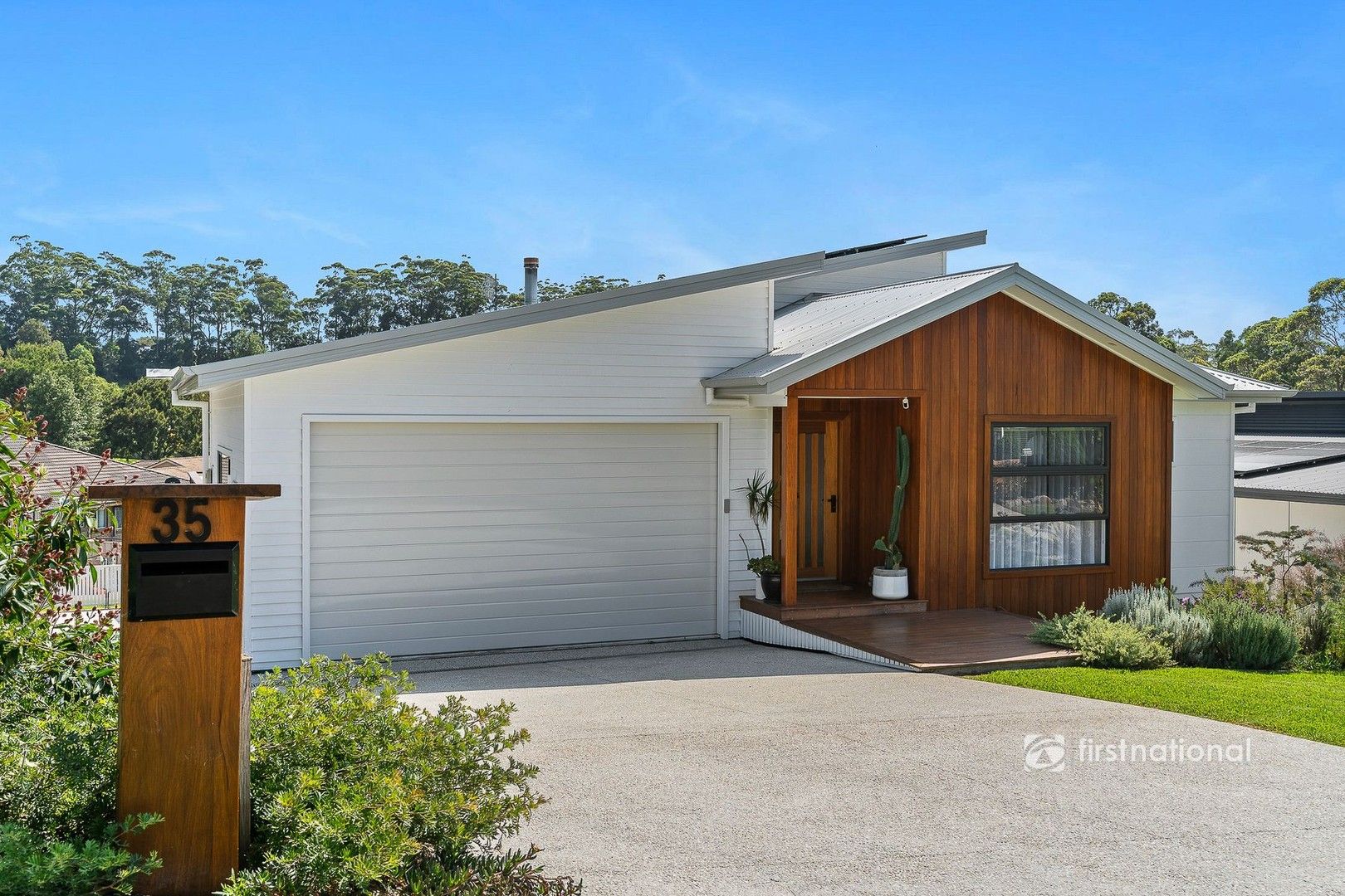 35 Springfield Drive, Mollymook NSW 2539, Image 0