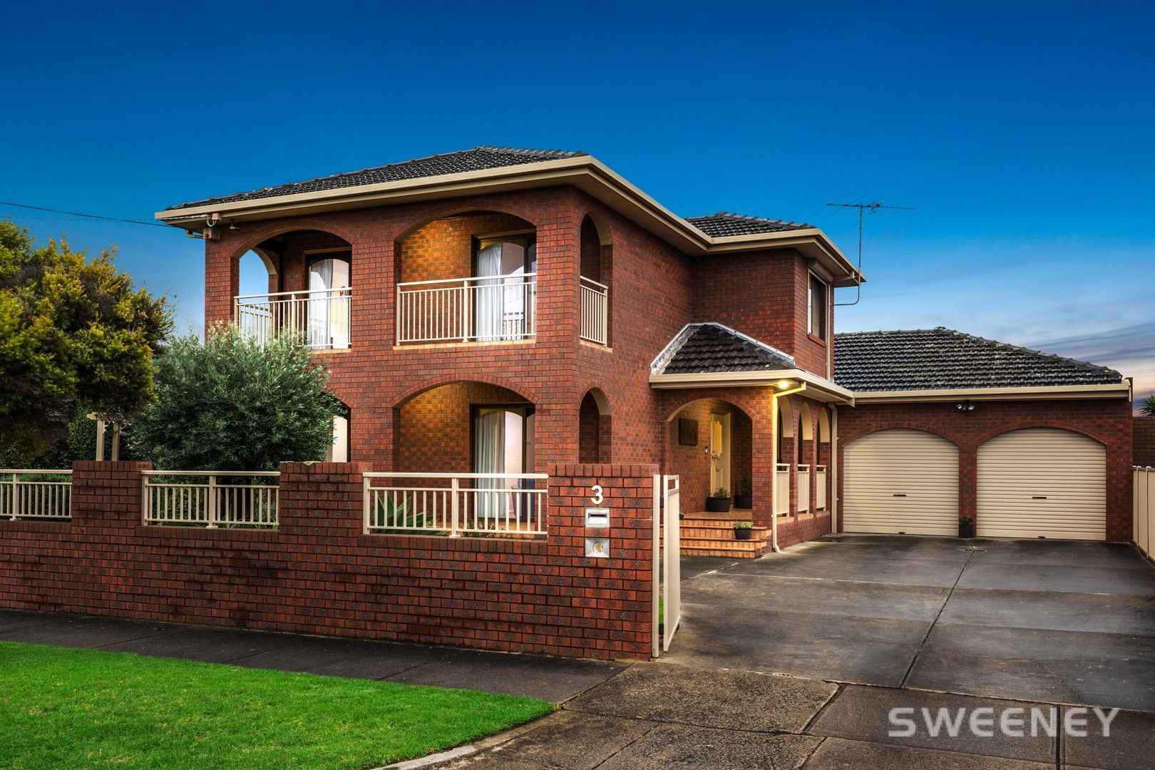 4 bedrooms House in 3 Batman Street ALTONA MEADOWS VIC, 3028