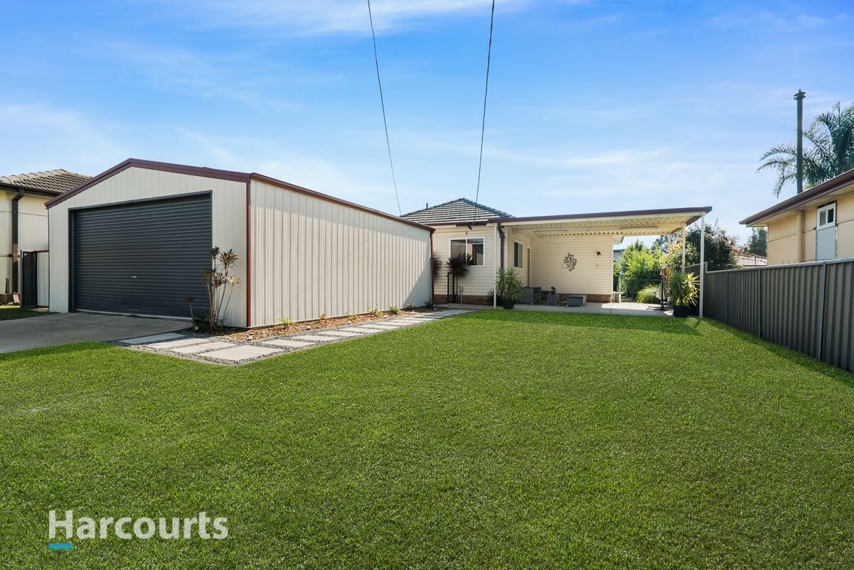 61 Desborough Rd, Colyton NSW 2760, Image 2