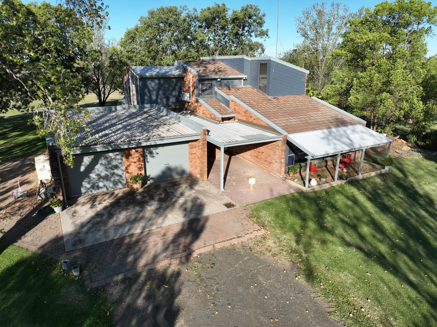 Image 8