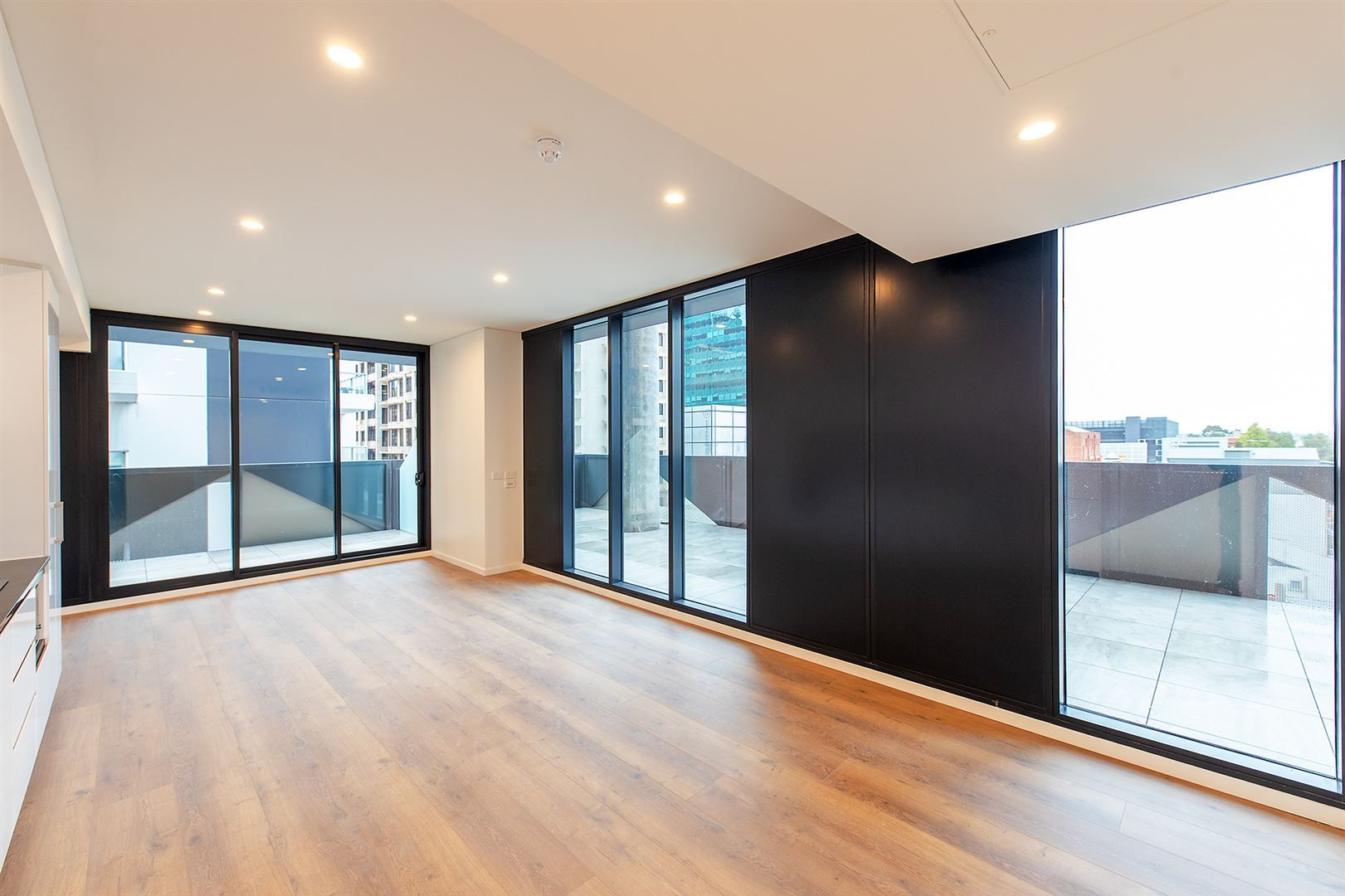 116 Waymouth Street Adelaide Sa 5000 Apartment For Rent 280 Domain