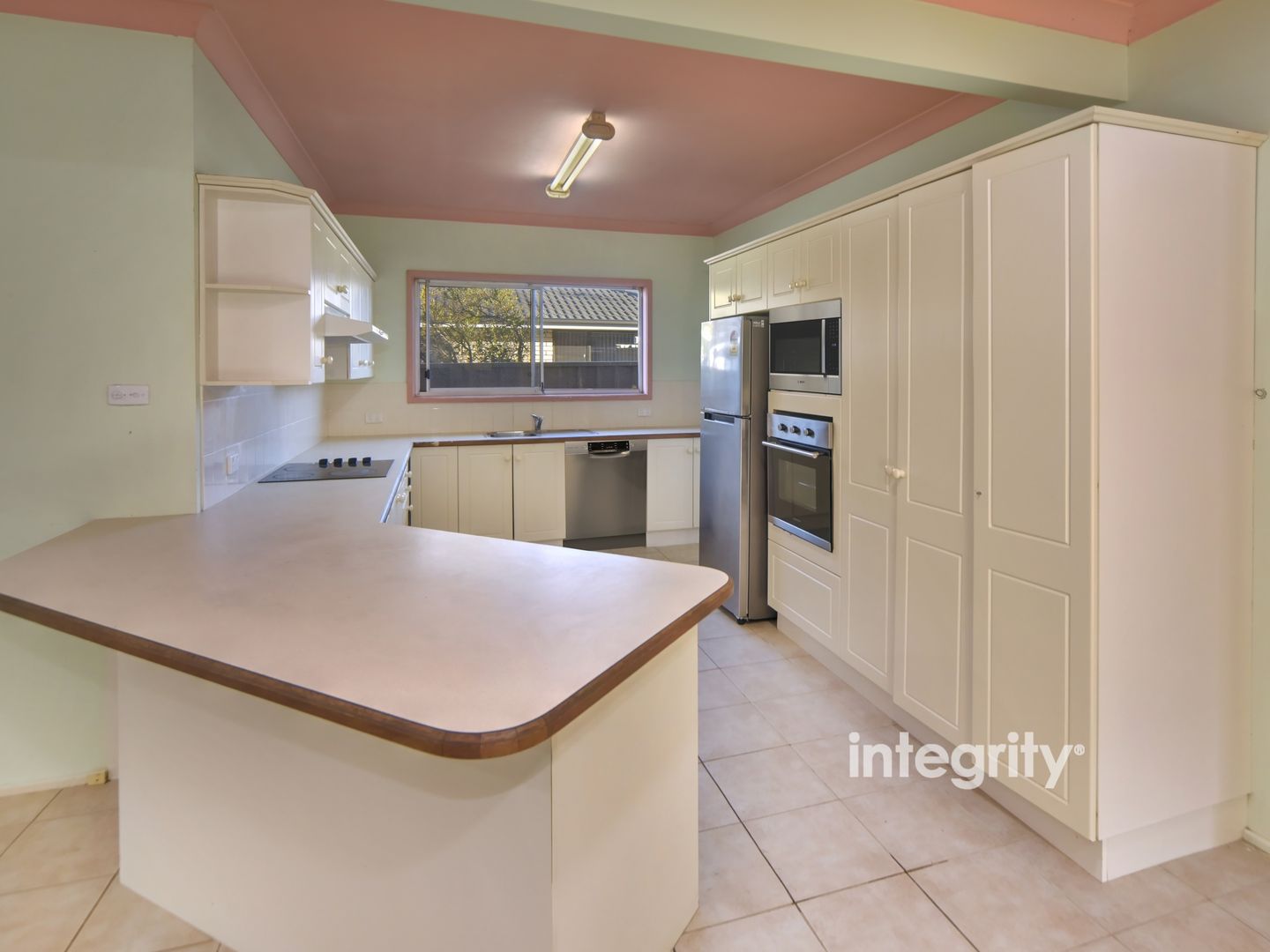 5 Caroola Parade, North Nowra NSW 2541, Image 1