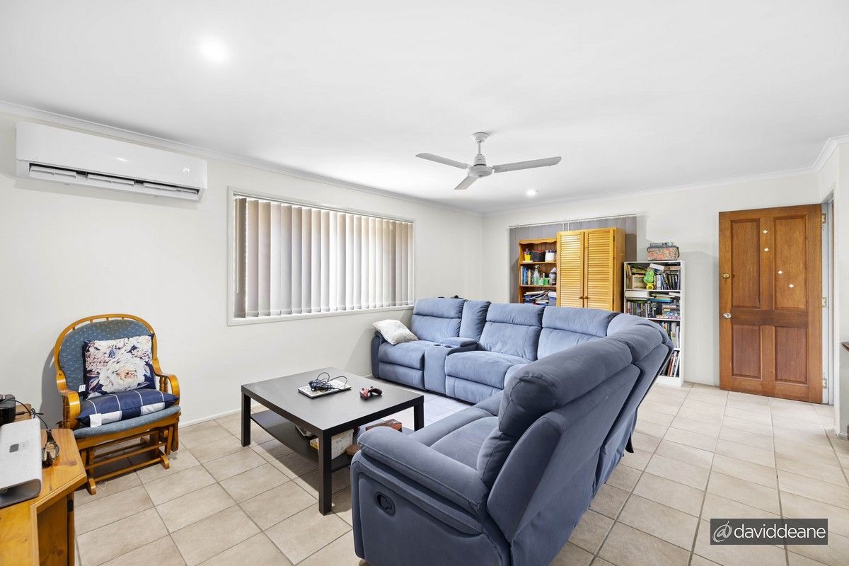 22 Kensington Way, Strathpine QLD 4500, Image 1