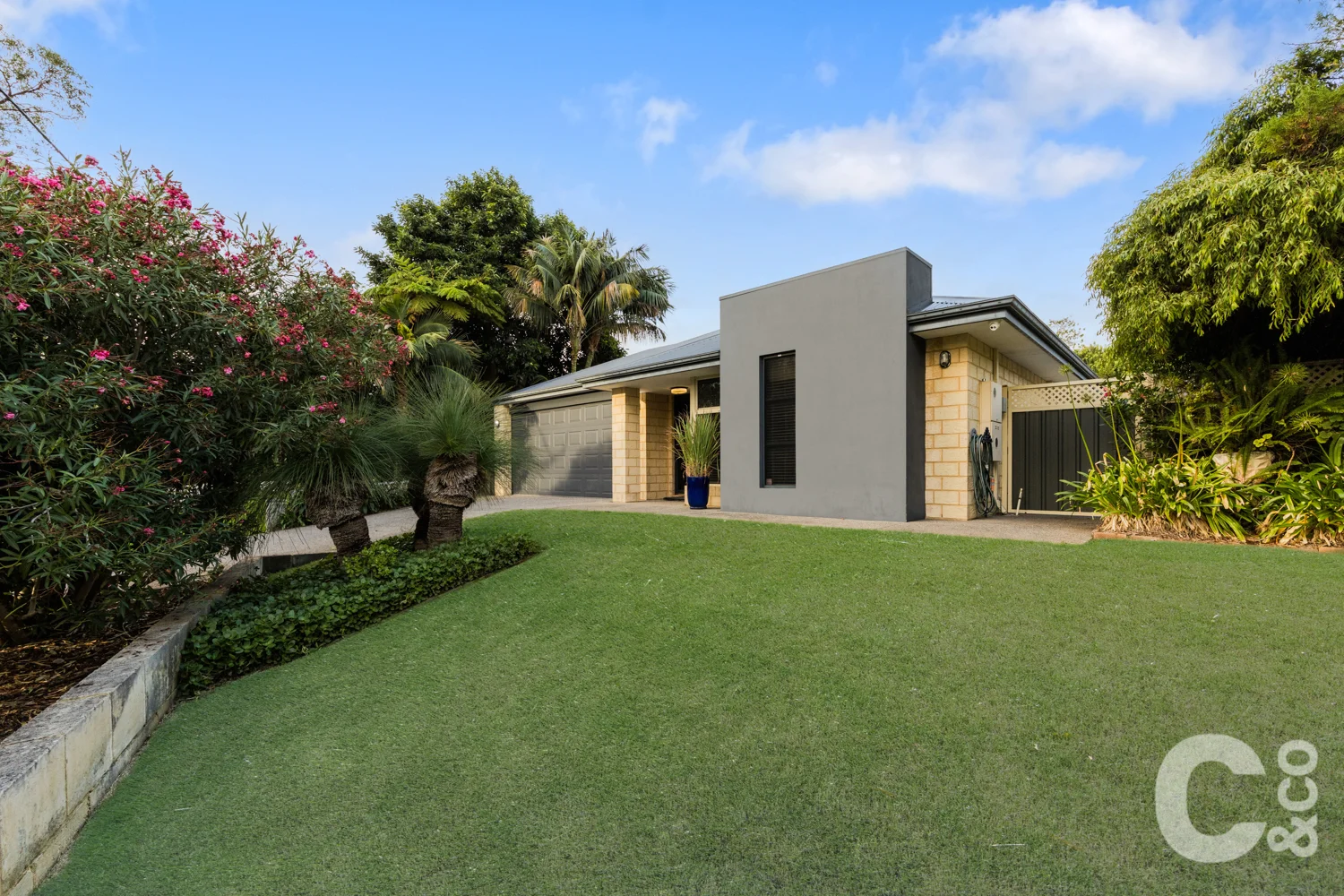 Primary image of 5 Westbrook Street, Calista WA 6167