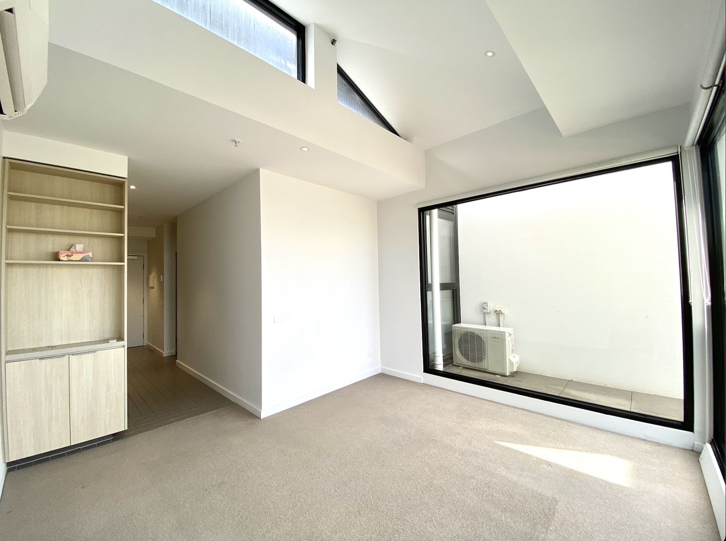 1 bedrooms Apartment / Unit / Flat in 310/1 Queen St BLACKBURN VIC, 3130