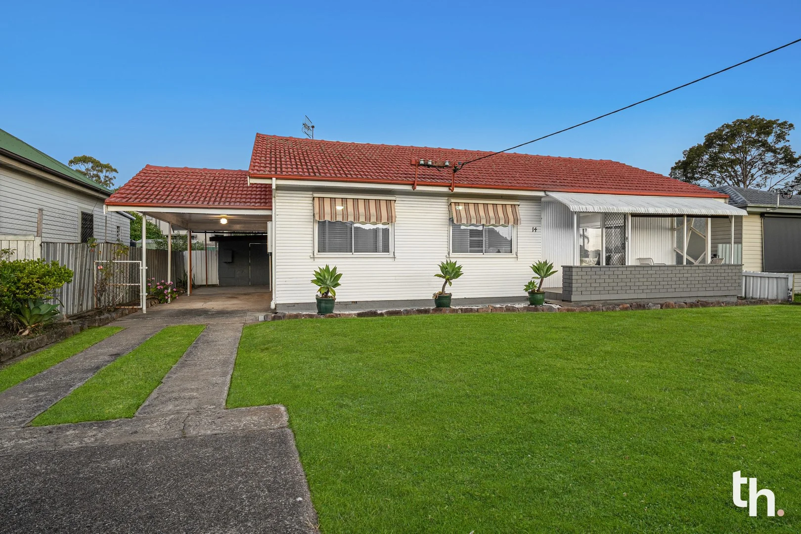 14 Bell Street, Belmont North NSW 2280