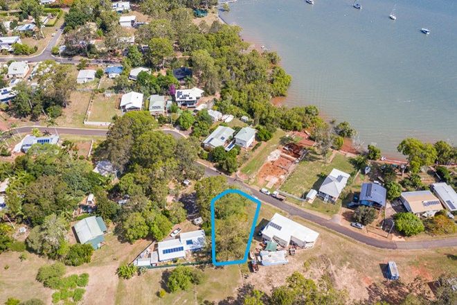 Picture of 31 Melaleuca Dr, LAMB ISLAND QLD 4184