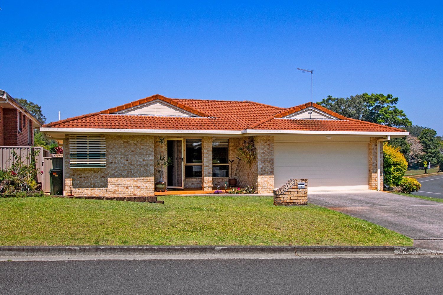 2 Robindale Drive, Wollongbar NSW 2477, Image 0