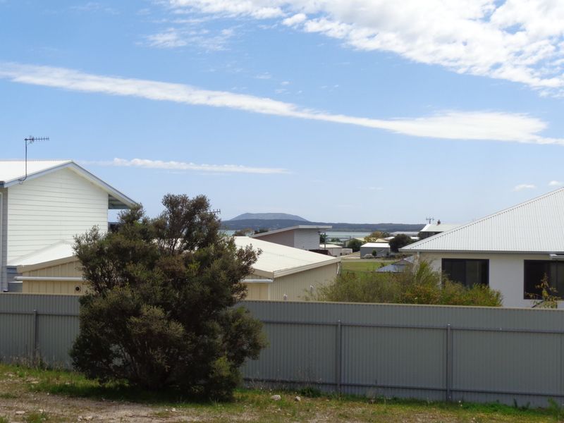 25 Penny Lane, Coffin Bay SA 5607, Image 2