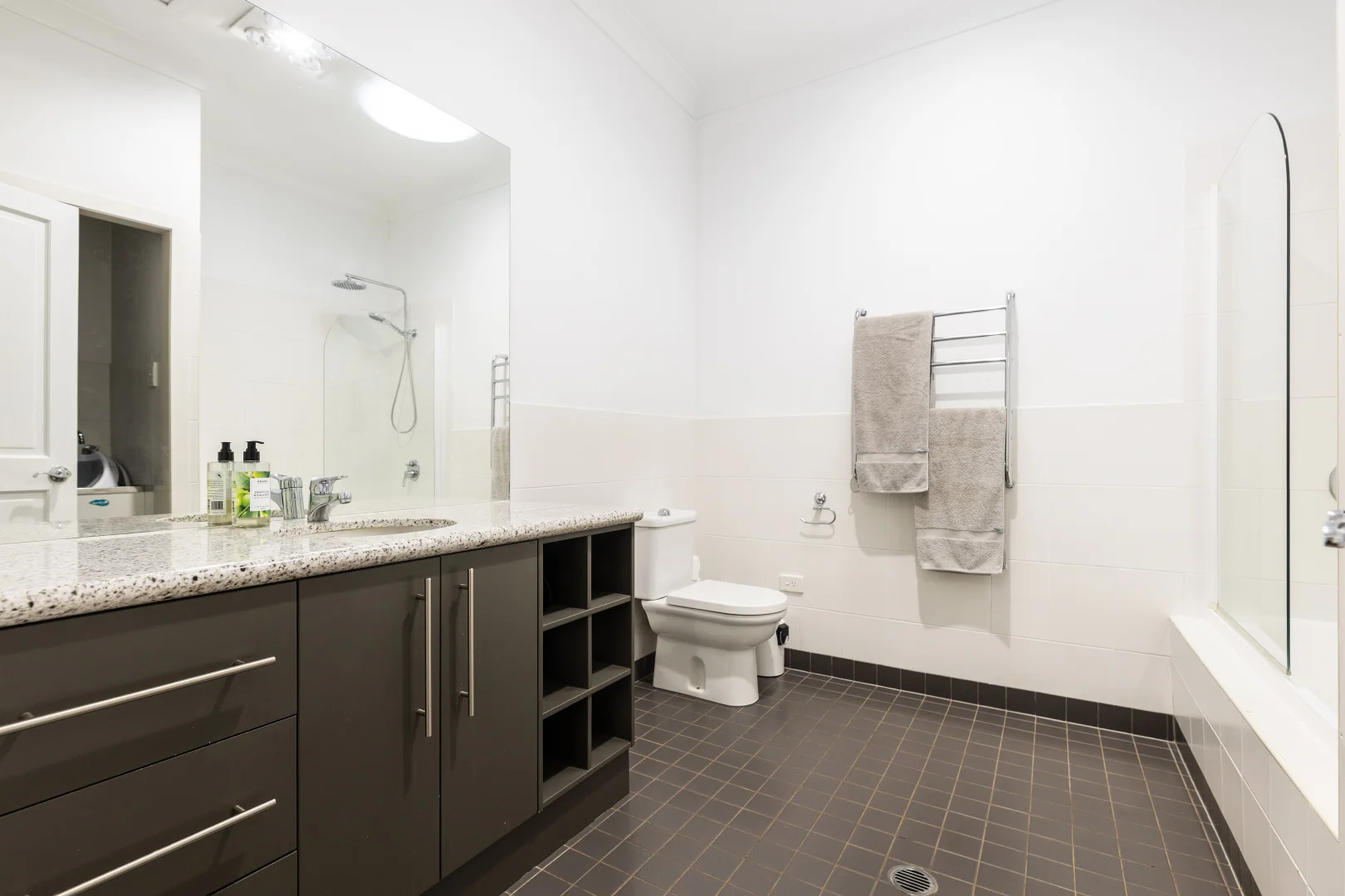 Additional image 12 of 10 Helen Street, Newtown QLD 4350